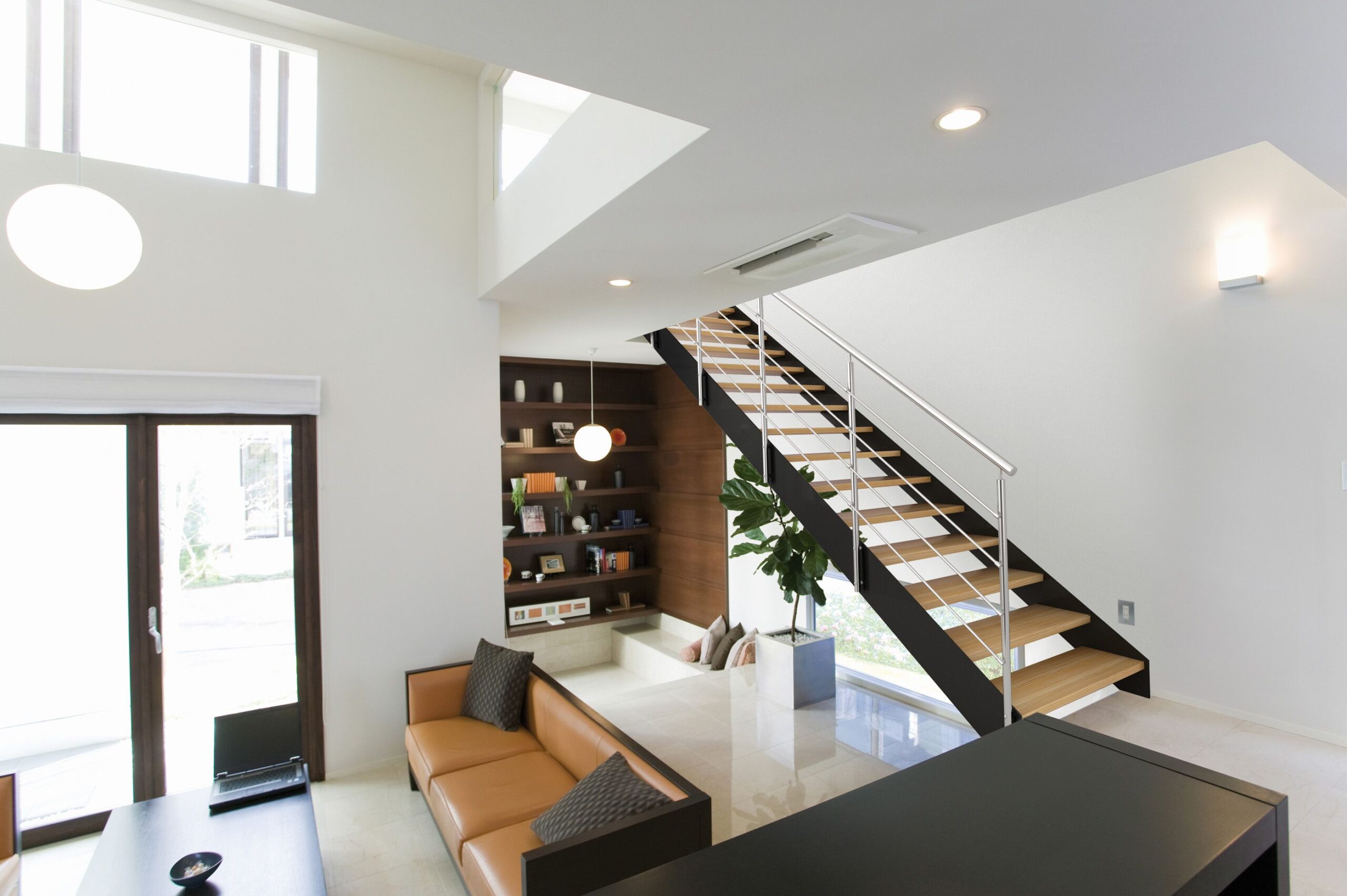 Escaliers sur mesure Belgique - Escaliers +