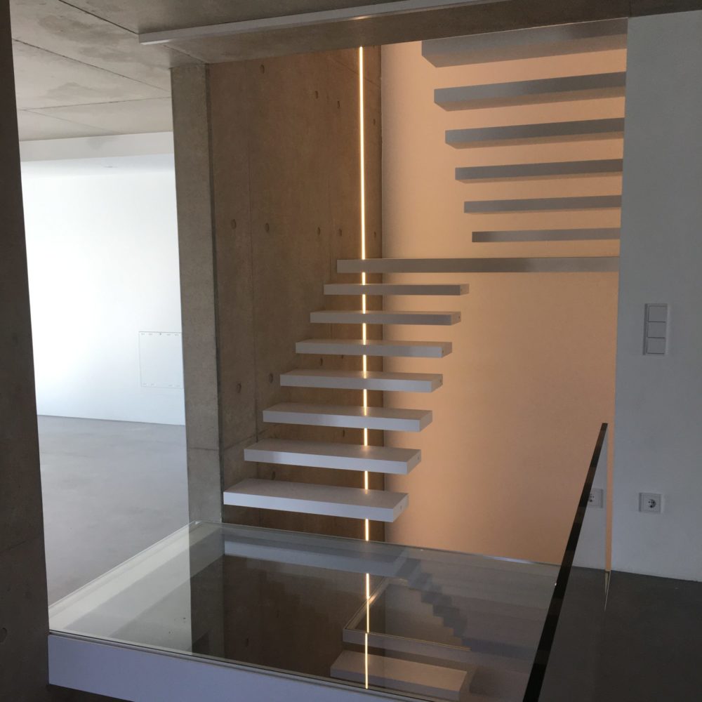 Escalier flottant - Belgique