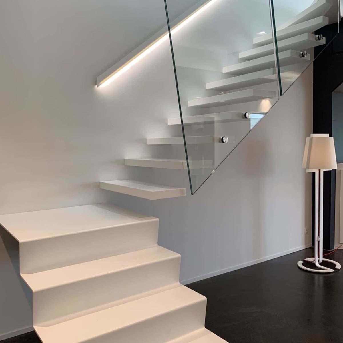 Garde corps en verre sécurit fixer au plafond